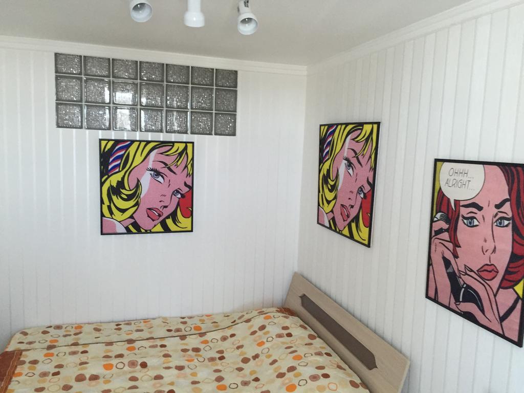 Stars Apartment バトゥーミ エクステリア 写真
