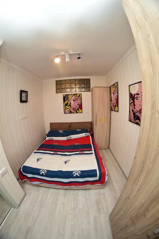 Stars Apartment バトゥーミ エクステリア 写真