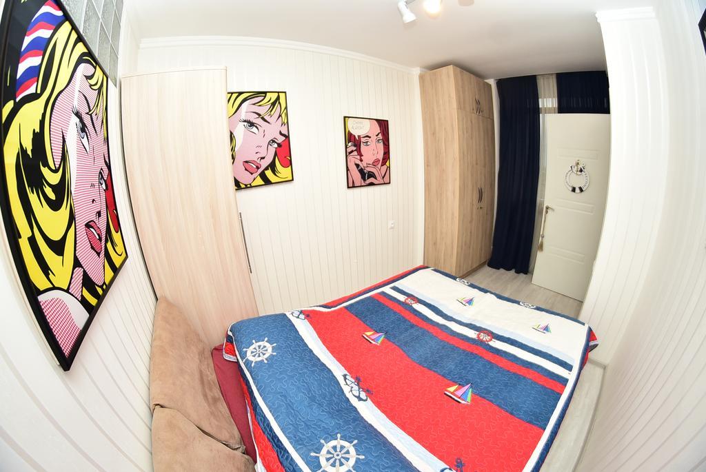 Stars Apartment バトゥーミ エクステリア 写真
